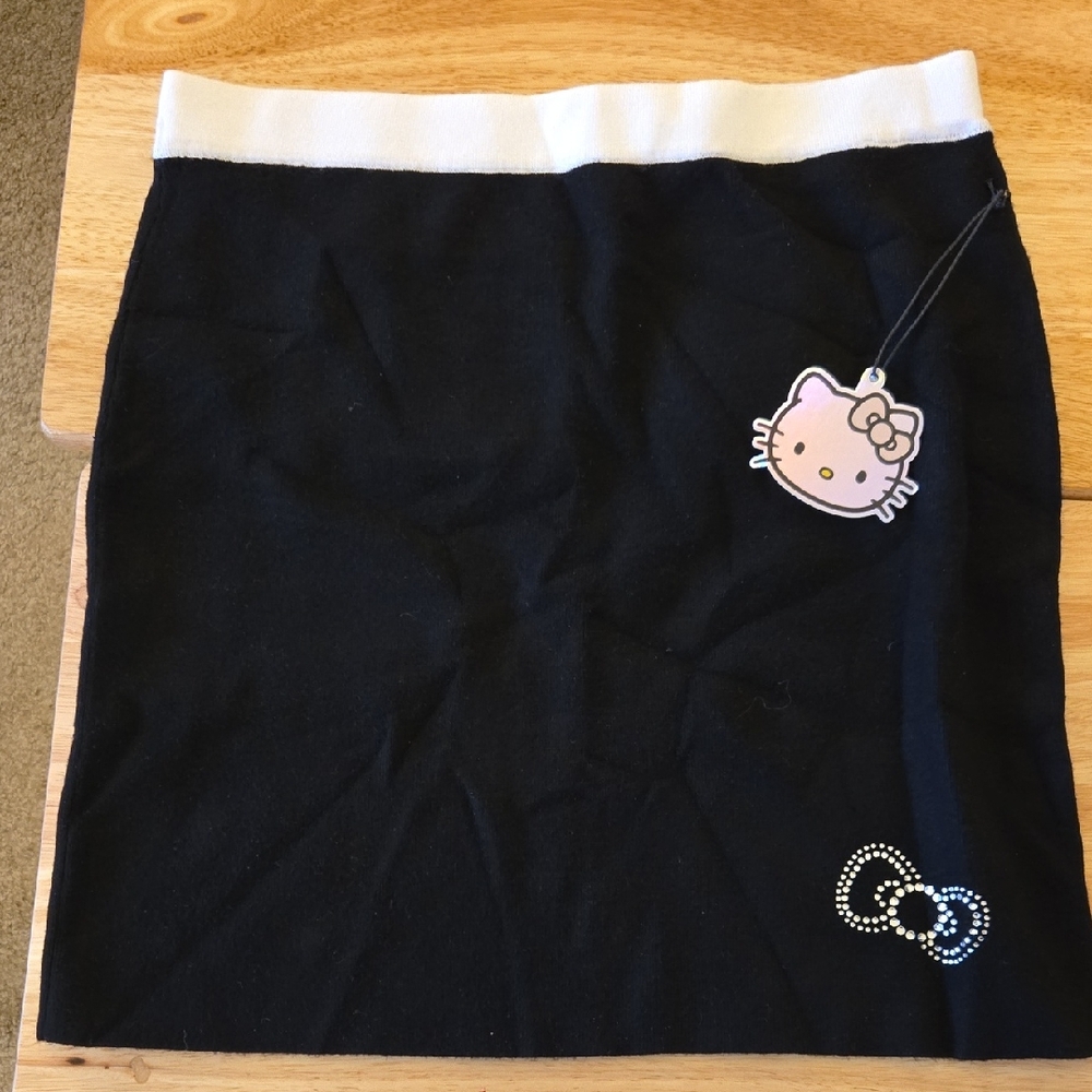 Forever 21 Plus Hello Kitty Black White Skirt 1X